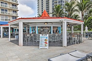 Apartment (0 Bedroom) | Interior