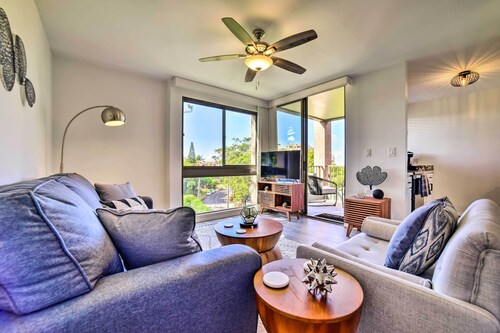 Modern & Cozy Condo Near Beaches w/ Coastal Views