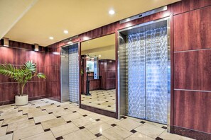 Apartment (0 Bedroom) | Interior - Centrally Located Vacation Rental in Waikiki! (Honolulu)