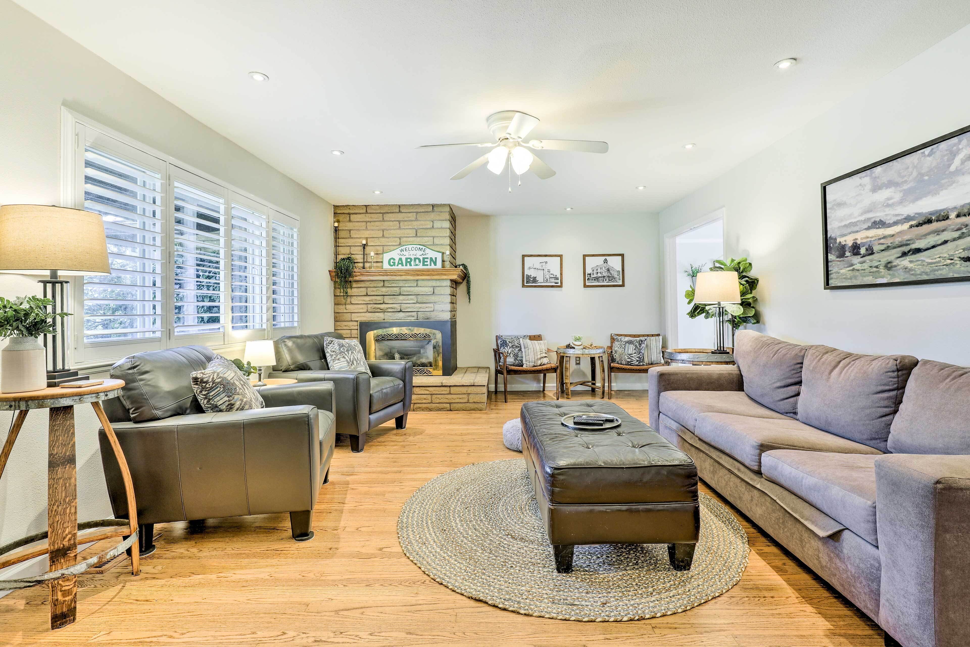 House (3 Bedrooms) | Interior