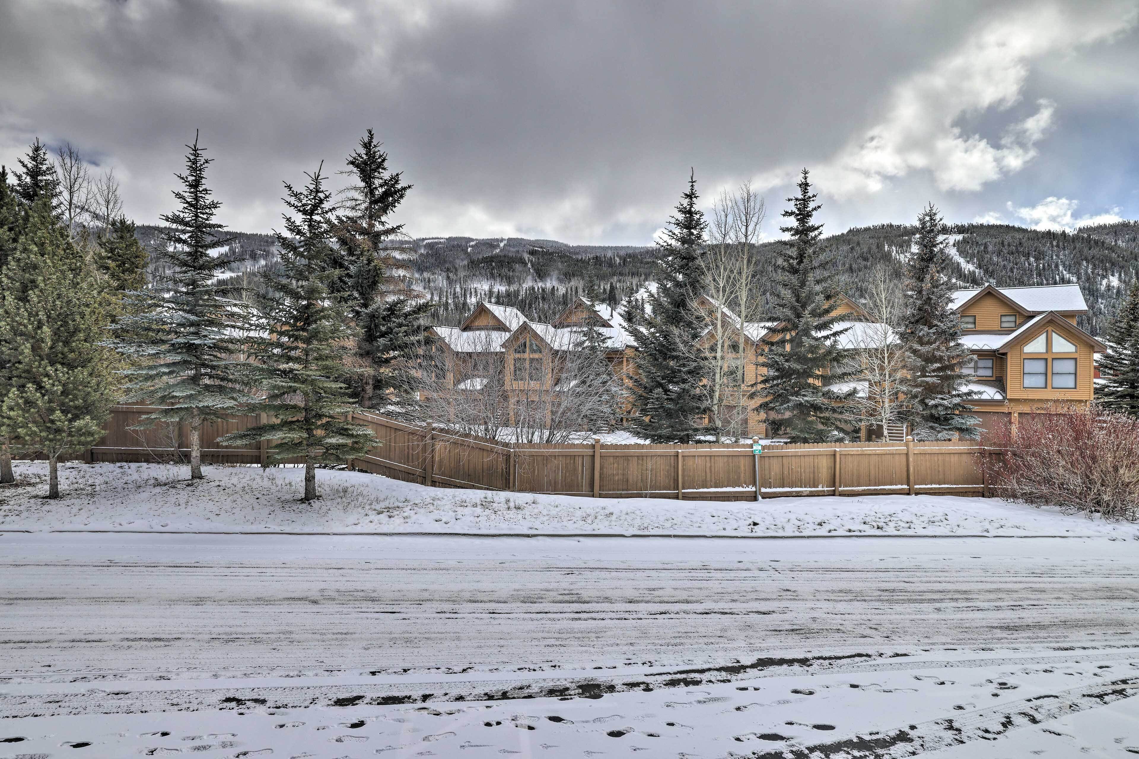 Apartment (0 Bedroom) | Interior