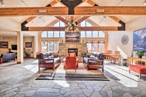 Apartment (0 Bedroom) | Interior