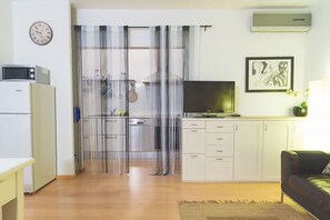 Interior - Modern Murate View in Florence by Mmega (Firenze)