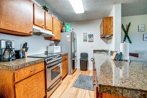 Apartment (2 Bedrooms) | Interior - Lovely Frisco Family Retreat Near Main Street (Frisco)