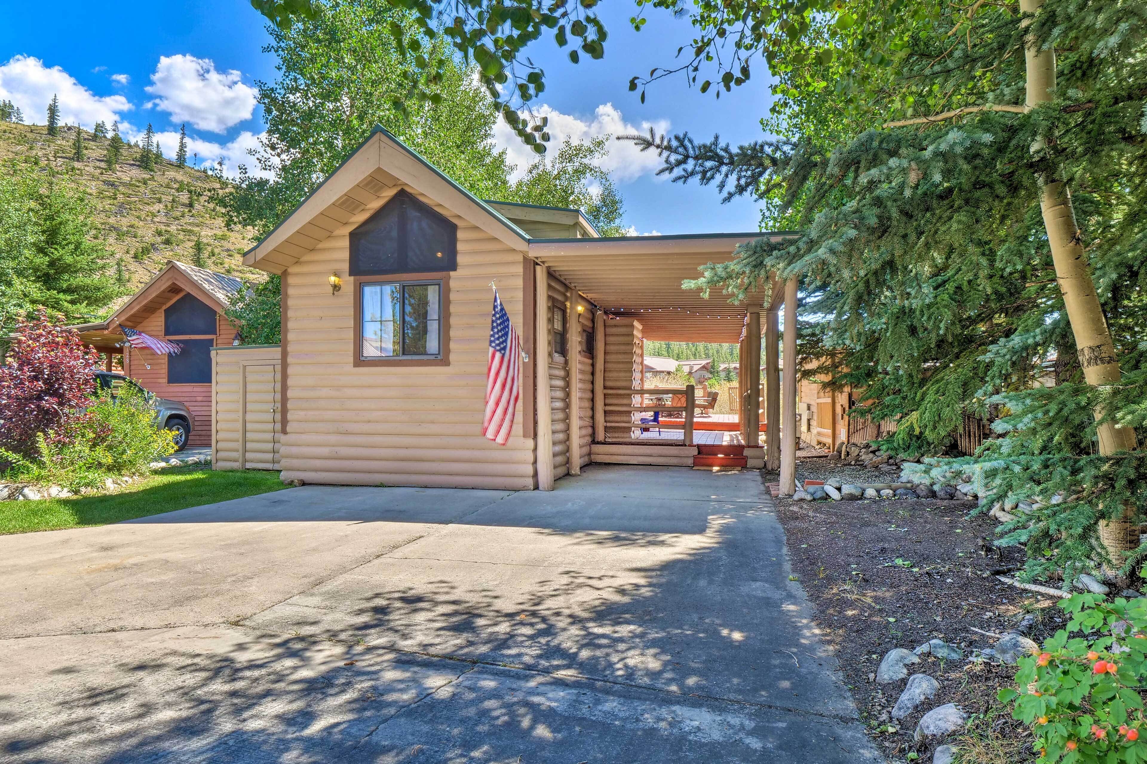 House (1 Bedroom) | Interior