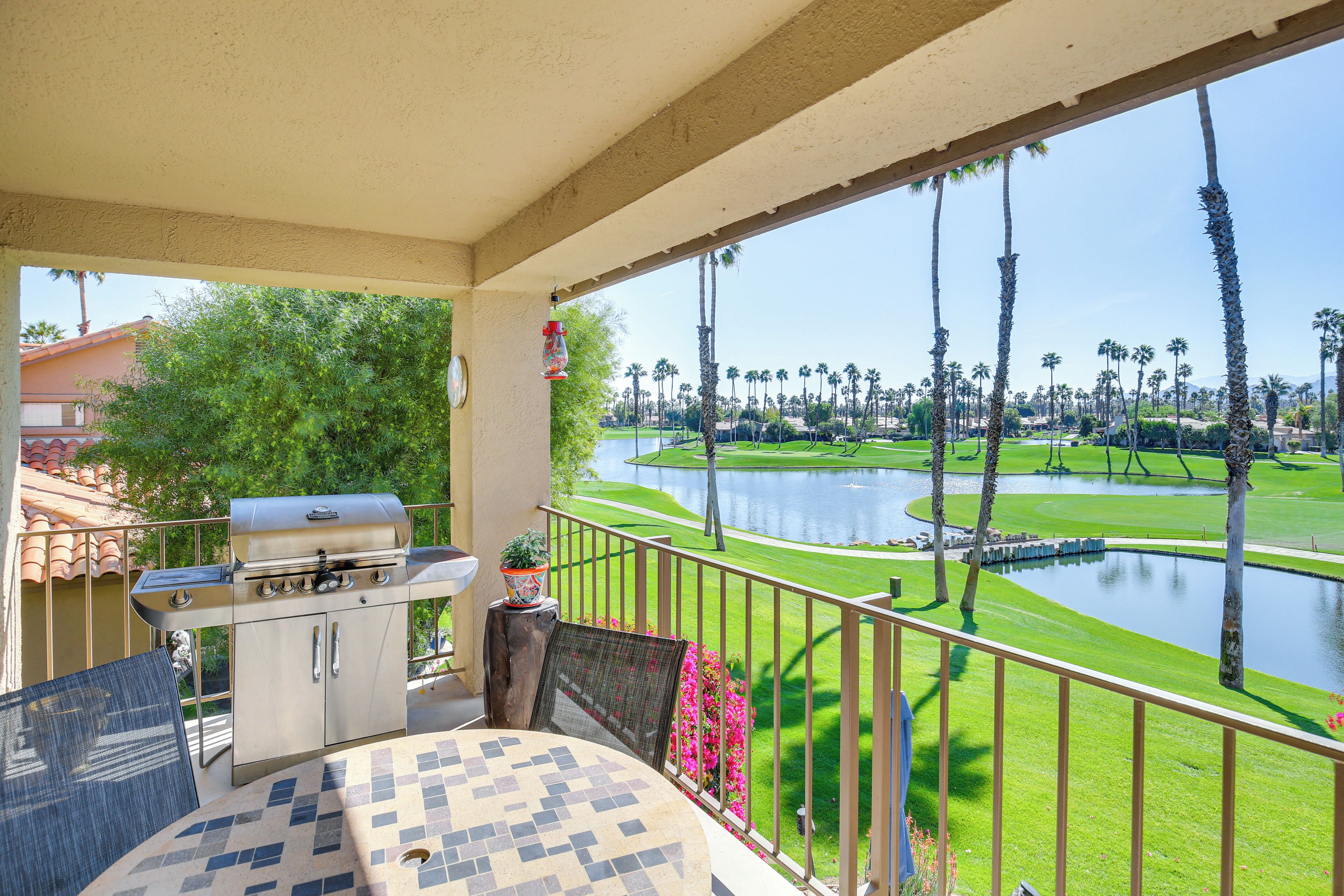 Apartment (2 Bedrooms) | Front of property