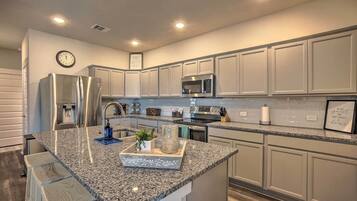 Apartment (3 Bedrooms) | Interior