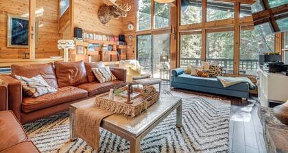 Free Ski Shuttle! Spacious Northstar Resort Cabin