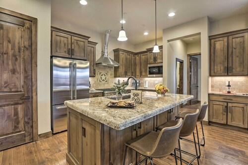 1/2 Mi to Dtwn: Golden Gem w/ Patios!