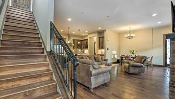 Apartment (5 Bedrooms) | Interior