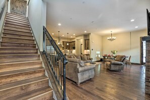 Apartment (5 Bedrooms) | Interior - 1/2 Mi to Dtwn: Golden Gem w/ Patios! (Golden)