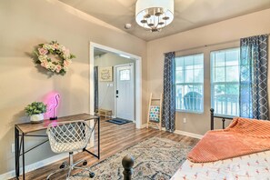 Interior - Charming San Antonio Home ~ 4 Mi to Downtown (San Antonio)