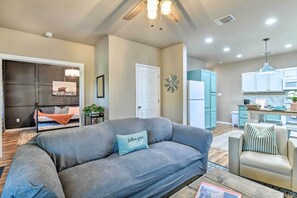 Interior - Charming San Antonio Home ~ 4 Mi to Downtown (San Antonio)