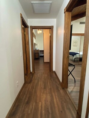 Hall - Country Feel with Stunning Views (Leona Valley)