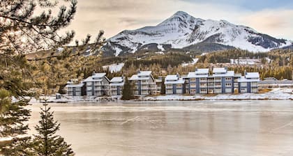 Cozy Big Sky Studio ~ 1 Mile to Mtn Village!