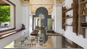 House | Private kitchen | Dishwasher, espresso maker, electric kettle