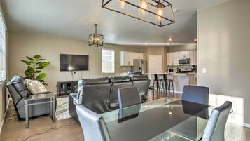 Rumah (4 Bedrooms) | Interior