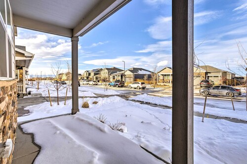10 Mi to Dia: Spacious Aurora House w/ Yard!