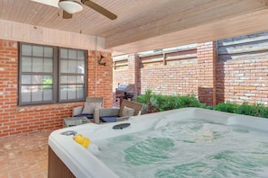 Interior - 15 Mi to Dtwn: Oklahoma City Family Home (Oklahoma City)