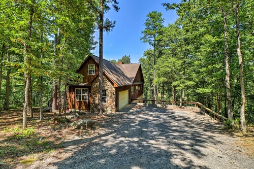 Heber Springs Family Lake House: Fire Pit & Decks