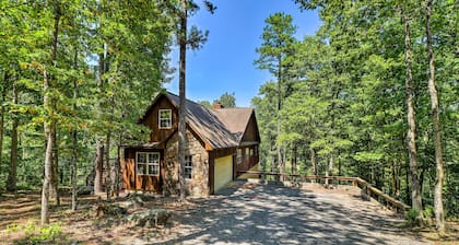 Heber Springs Family Lake House: Fire Pit & Decks