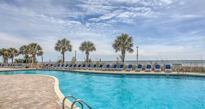 2 Mi to Barefoot Landing: Beachfront Resort Studio