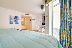 Apartment (0 Bedroom) | Interior