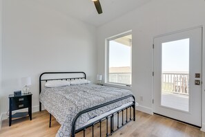 Hus (4 Bedrooms) | 4 sovrum, strykjärn/strykbräda och sängkläder