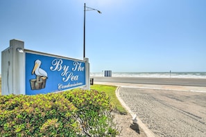 Apartment (2 Bedrooms) | Interior - Ocean-view Balcony & Pool Access: Galveston Gem! (Galveston)