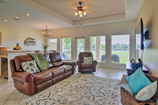 Condo On Golf Course - 10 Mi To South Padre Island - Brownsville, TX
