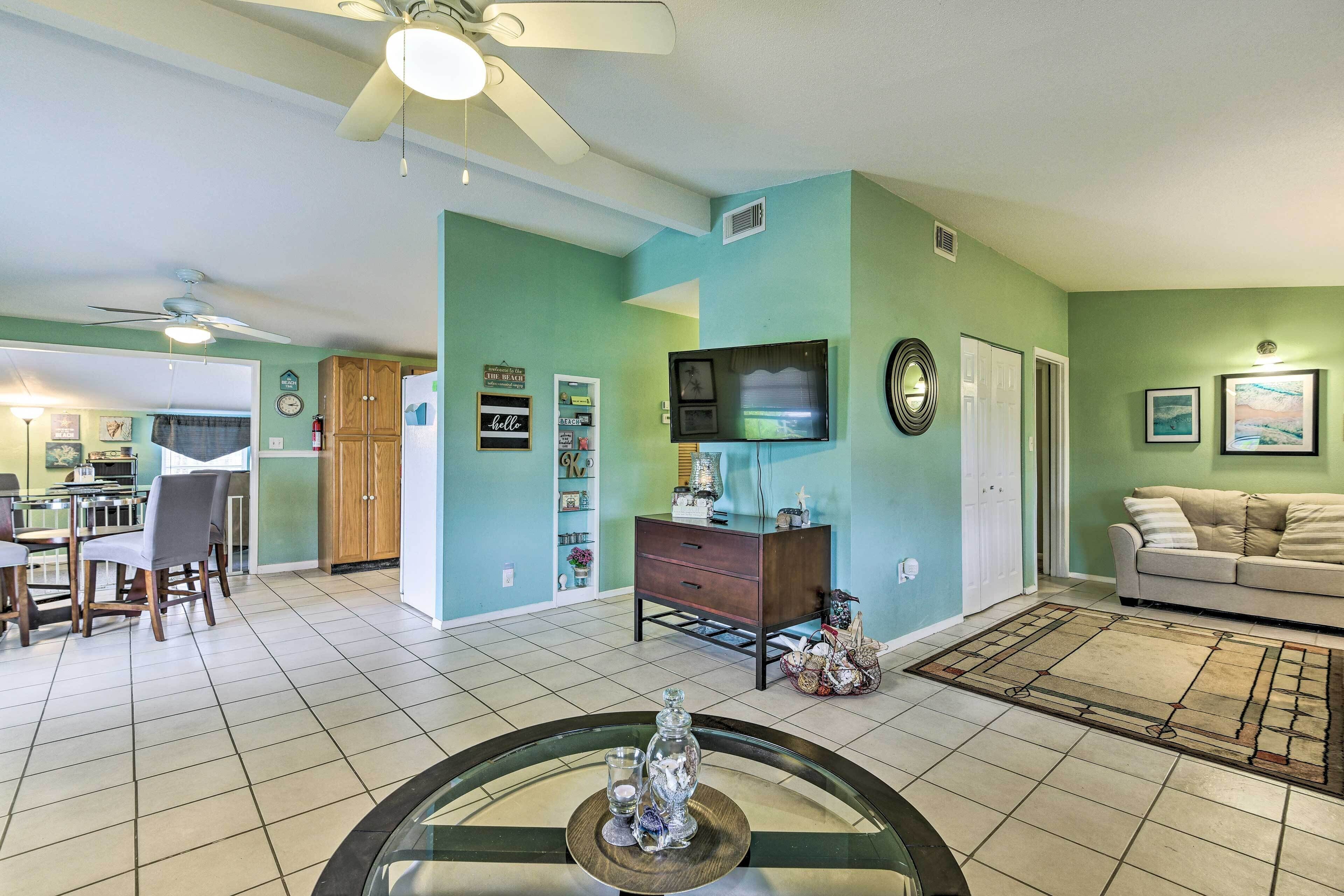House (2 Bedrooms) | Interior