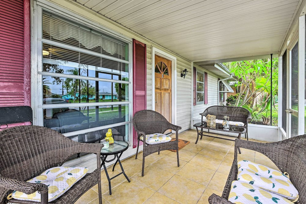 North Port Escape w/ Pool ~ 12 Mi to Beach! - El Jobean, FL