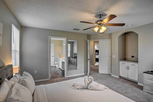 Southern Dunes Golf Home: Pool & Covered Patio