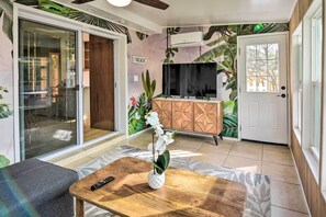 Interior - Emerald Coast Vacation Rental: 1 Mi to Beach (Shalimar)