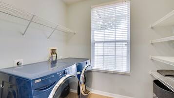 Apartment (3 Bedrooms) | Interior