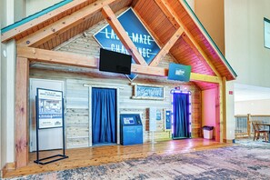 Casa (2 Bedrooms) | Interior