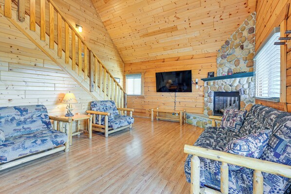 House (2 Bedrooms) | Front of property