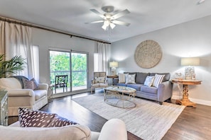 Apartment (2 Bedrooms) | Interior - Classy Resort Condo w/ Balcony: Walk to Beach (Miramar Beach)