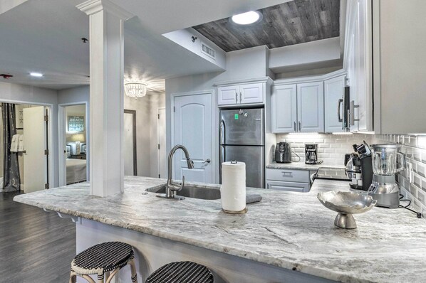 Interior - Classy Resort Condo w/ Balcony: Walk to Beach (Miramar Beach)