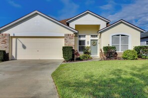 House (4 Bedrooms) | Interior - Davenport Home w/ Pool & Game Room: Near Disney! (Davenport)