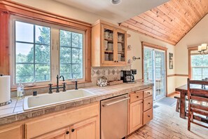 House (5 Bedrooms) | Interior - Spacious Lake Arrowhead Home w/ Putting Green (Lake Arrowhead)