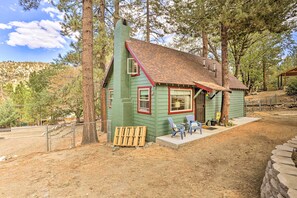 House (3 Bedrooms) | Front of property - Wrightwood Cabin w/ Cozy Interior! (Wrightwood)