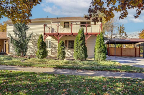 2 Mi to Dtwn Ogden: All-season Home Near Skiing