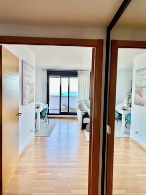 Interior - Spacious modern penthouse, spectacular views of Malaga, Gibraltar and Morocco (Casares Costa)