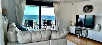 Spacious modern penthouse, spectacular views of Malaga, Gibraltar and Morocco