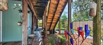 Pensacola Home ~ 3 Mi to Perdido Key Beach!