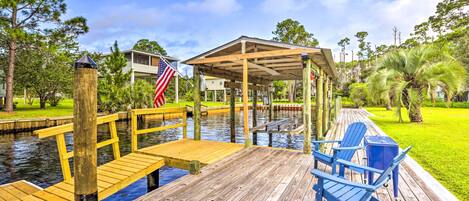 House (3 Bedrooms) | Depan hartanah