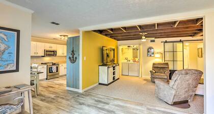 Waterfront Home: Spectacular On-site Fishing!