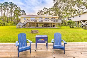 House (3 Bedrooms) | Interior - Waterfront Home: Spectacular On-site Fishing! (Panacea)