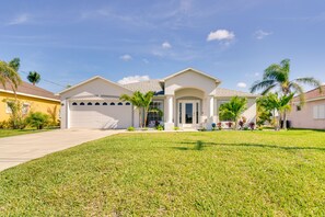 Exterior - Canal-front Cape Coral Home Rental: Pool, Lanai! (Cape Coral)